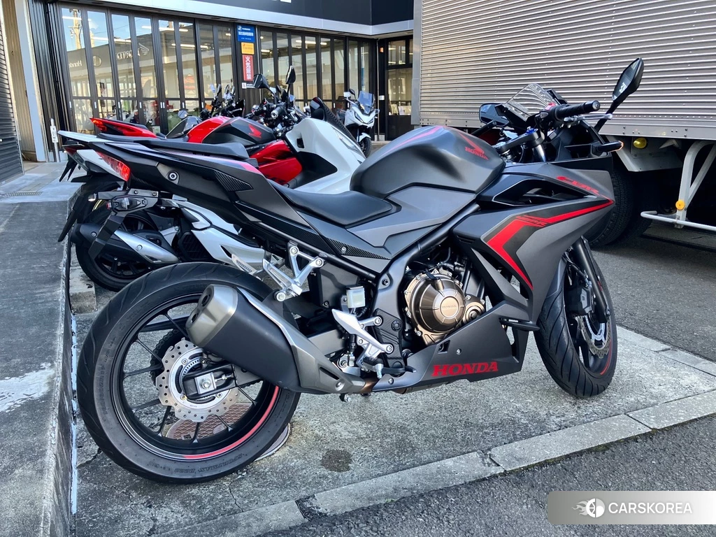 Проданный Honda CBR400R 2019 из Японии, фото 2