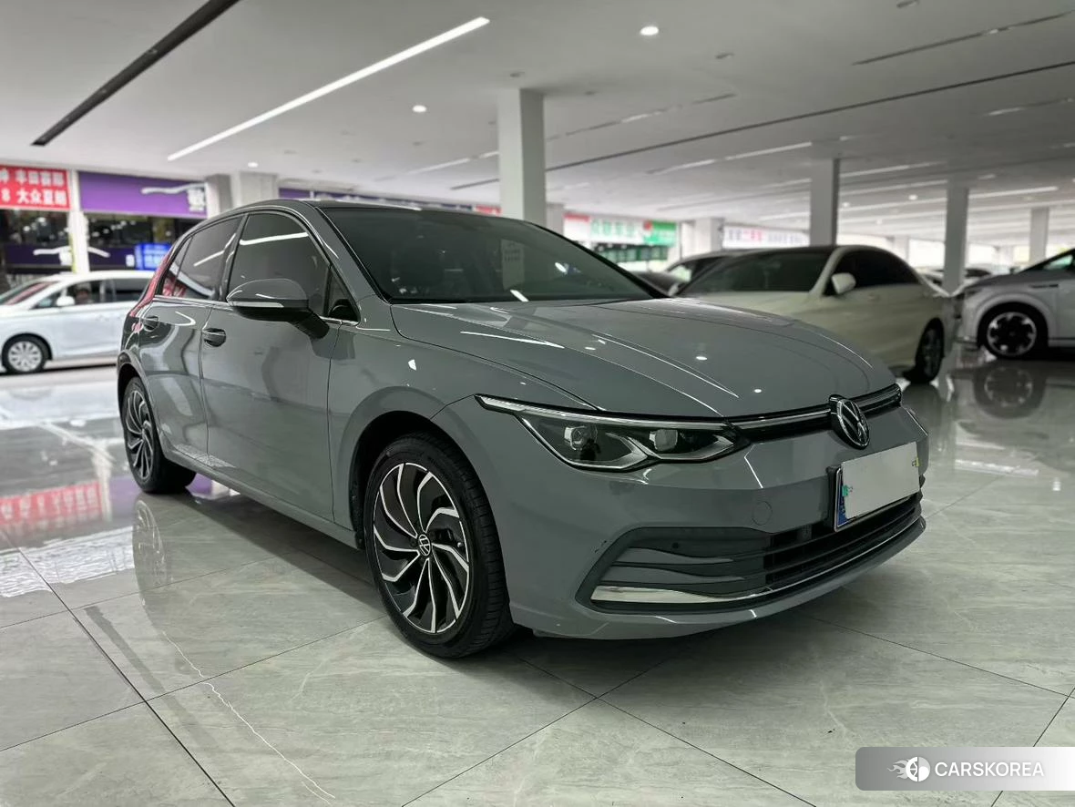 Volkswagen Golf 2020 Серебристо-серый из Китая, фото 2