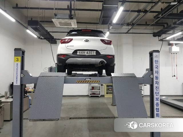 Kia Stonic id 3886433 из Кореи 2