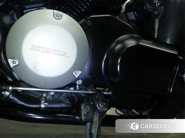Engine photo