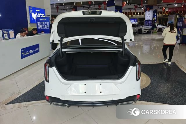 Cadillac CT4 id 4240696 из Китая 9