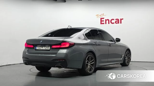 BMW 5 Series (G30) id 4624123 из Кореи 12