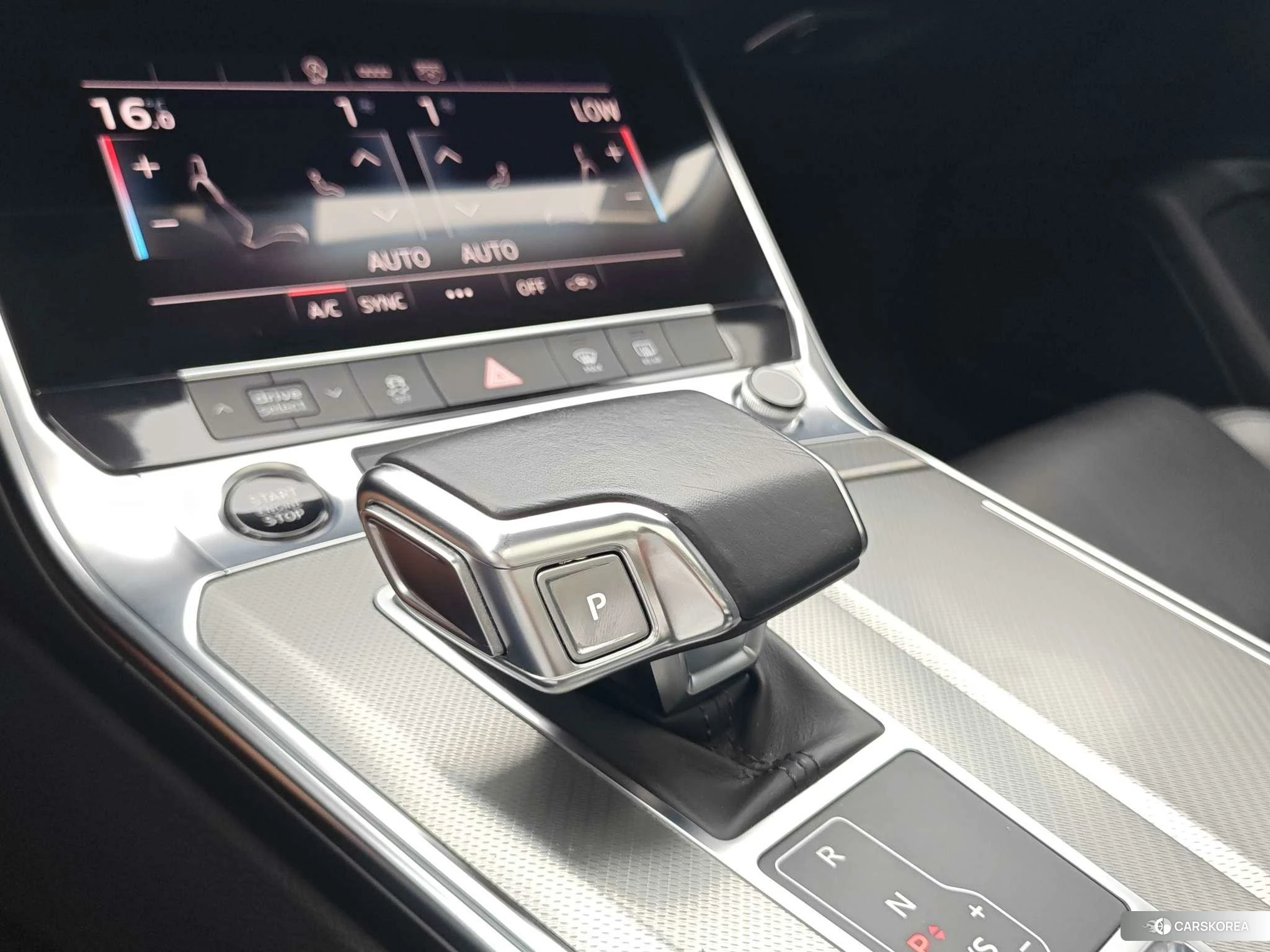 Audi A6L id 4461423 из Китая 12