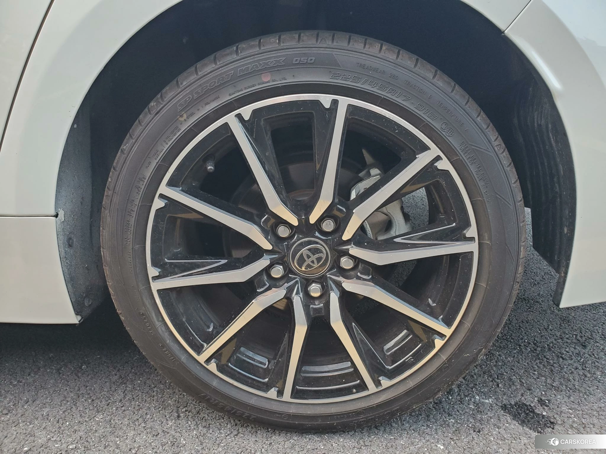Toyota Lei Ling id 4493045 из Китая 8