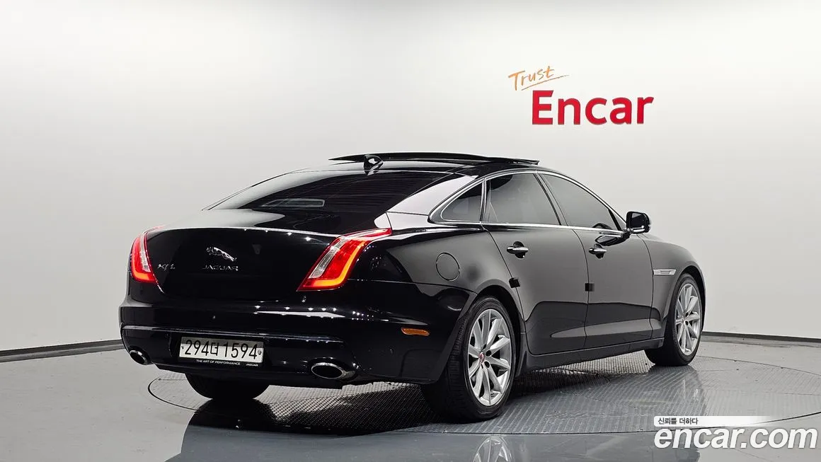 Jaguar All New XJ id 1668488 из Кореи 12