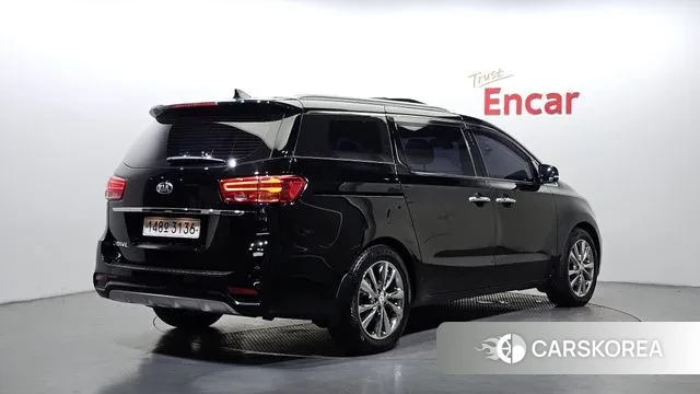 Kia The New Carnival id 3198526 из Кореи 12