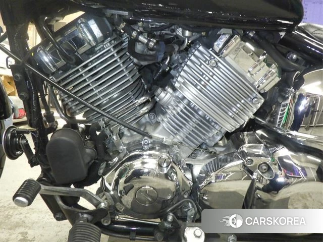 Engine photo