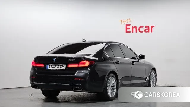 BMW 5 Series (G30) id 3758463 из Кореи 12