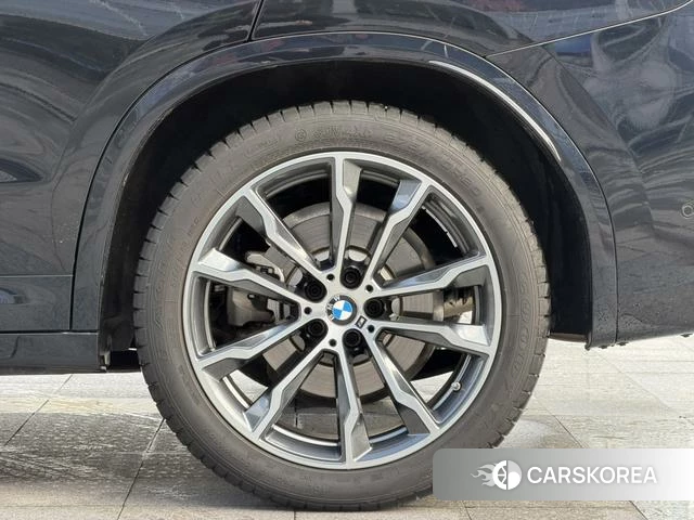 BMW X3 2024 Черный из Китая, фото 2