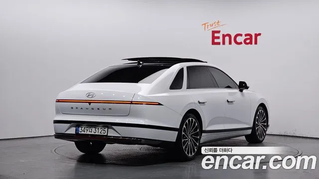 Hyundai Grandeur (GN7) id 2738275 из Кореи 12