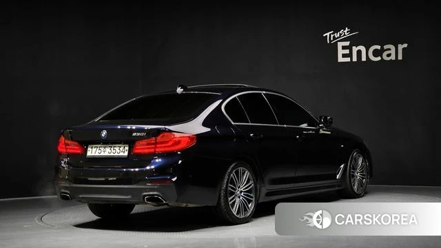 BMW 5 Series (G30) id 3893632 из Кореи 12