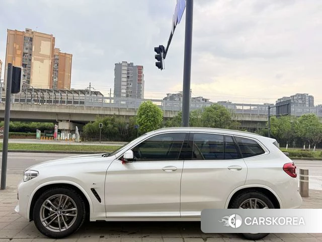 BMW X3 id 4215138 из Китая 12