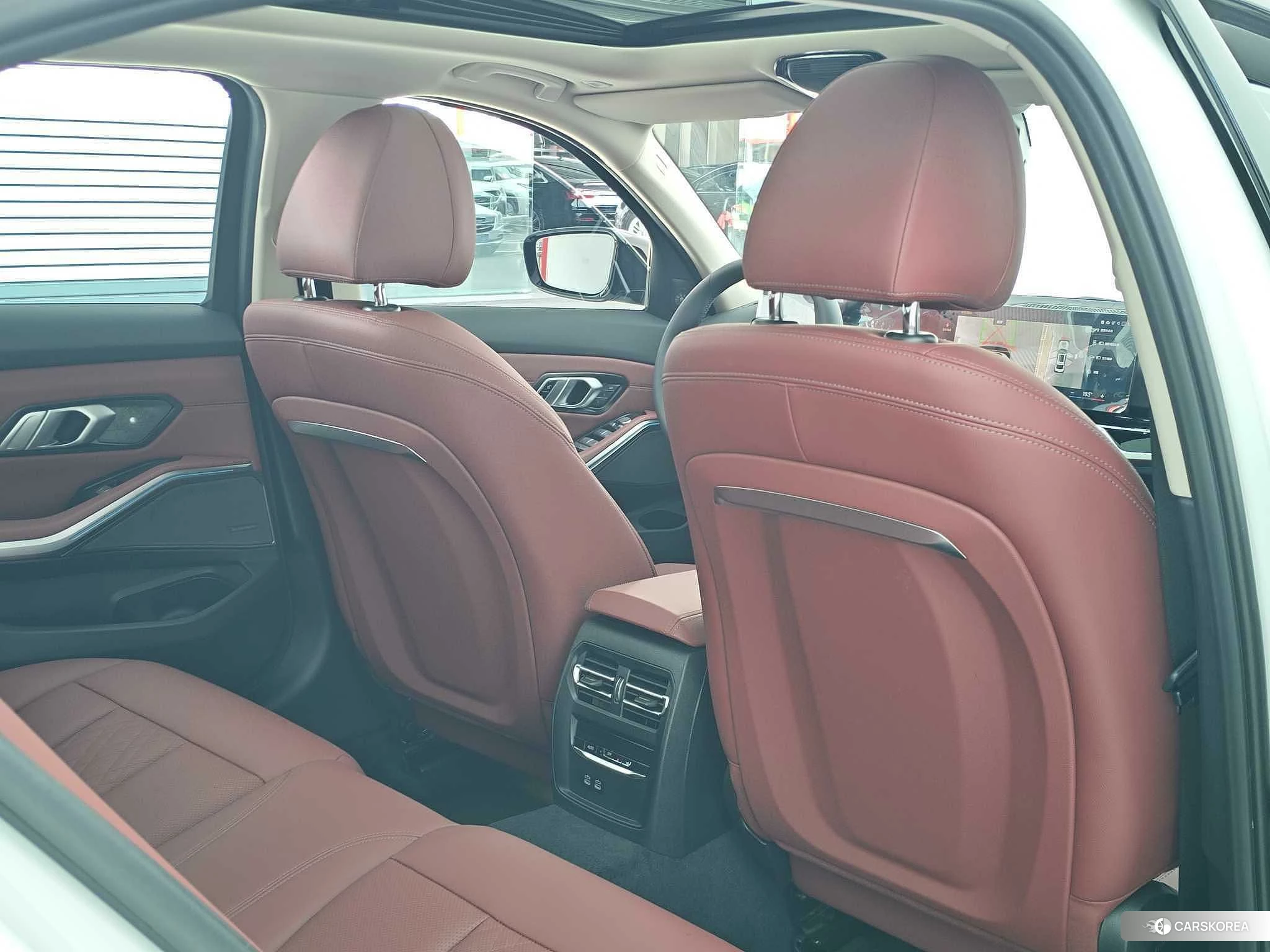 BMW 3 series id 4486521 из Китая 10