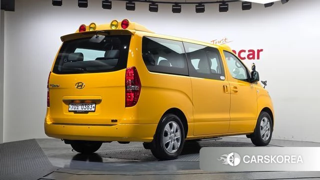 Hyundai The New Grand Starex id 3905559 из Кореи 12
