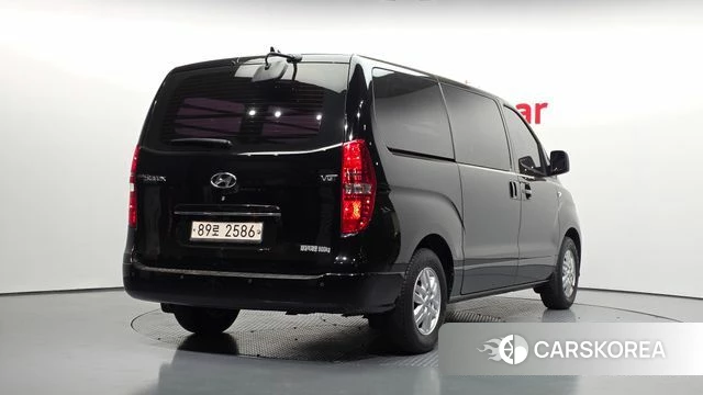 Hyundai The New Grand Starex id 4179515 из Кореи 12