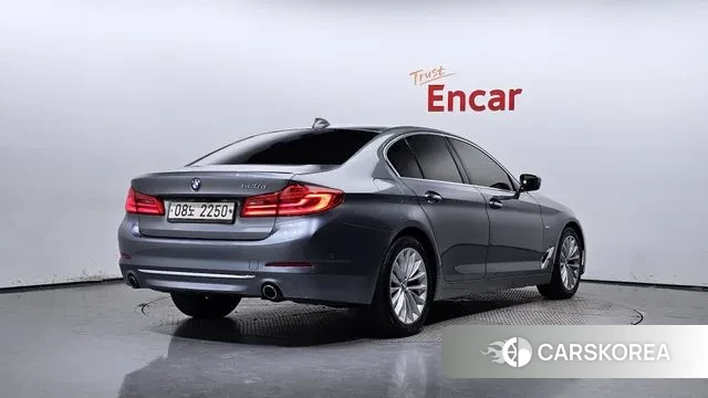 BMW 5 Series (G30) id 2981971 из Кореи 12