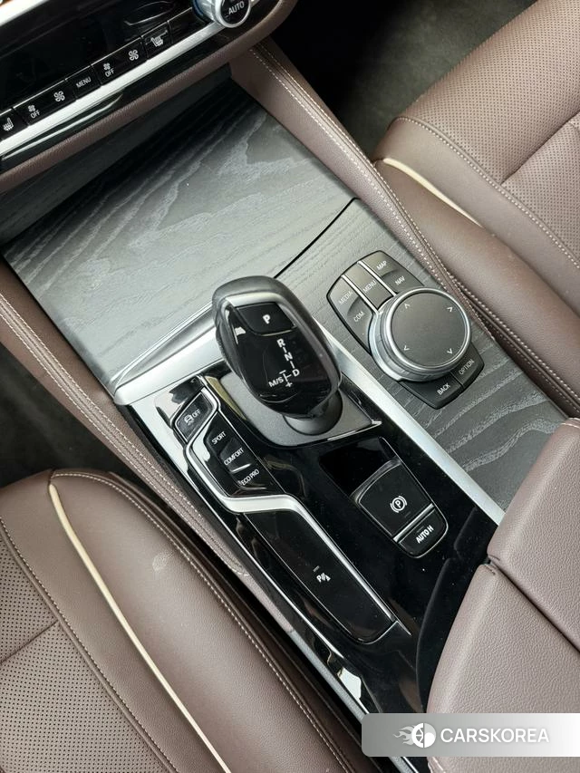 BMW 5 series 2024 Черный из Китая, фото 2