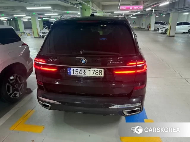 BMW X7 (G07) 2023 Черный из Кореи, фото 2