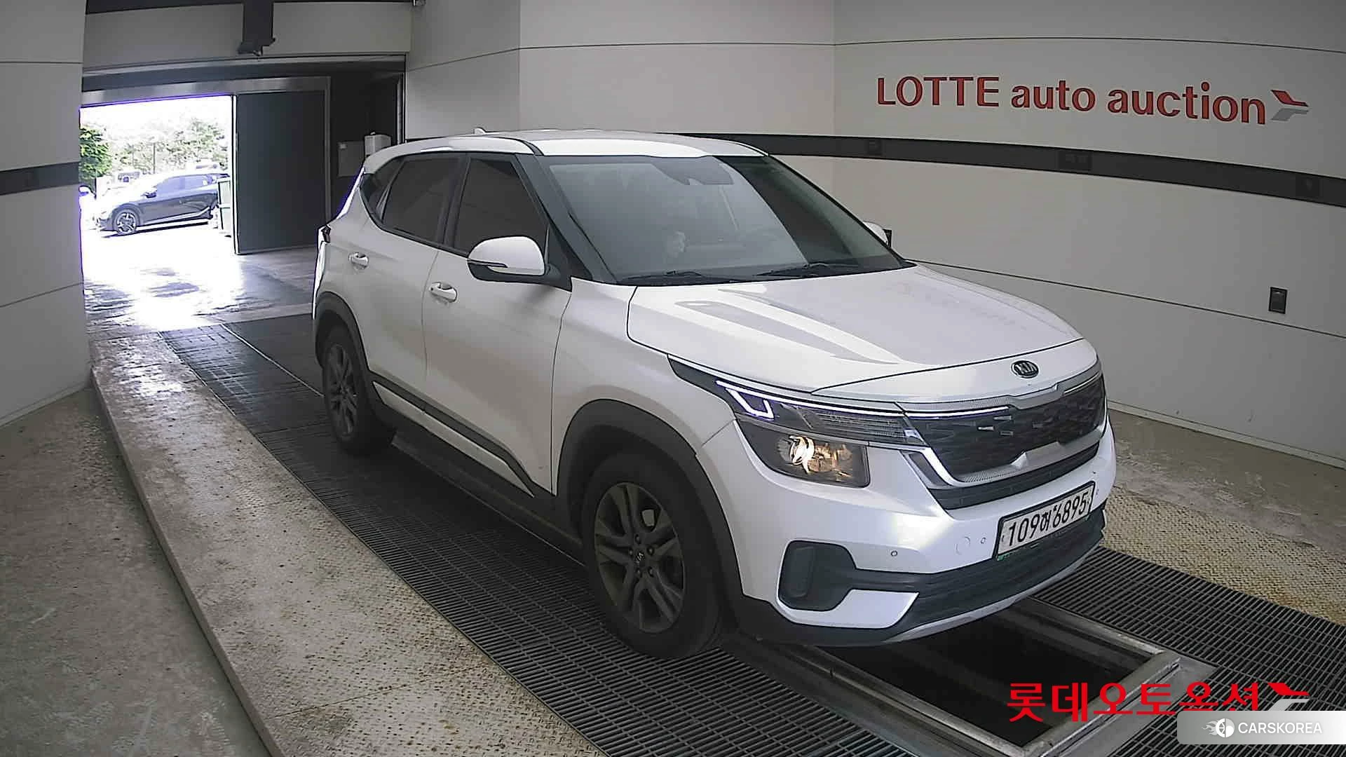 Kia Seltos id 4504350 из Кореи 12