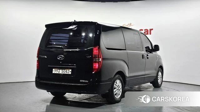 Hyundai The New Grand Starex id 4188409 из Кореи 12