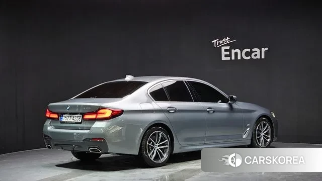 BMW 5 Series (G30) id 3670318 из Кореи 12