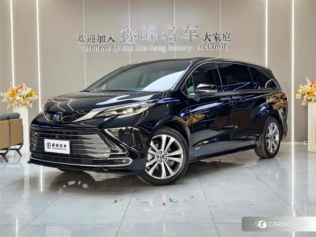 Toyota Sienna id 4546375 из Китая 12