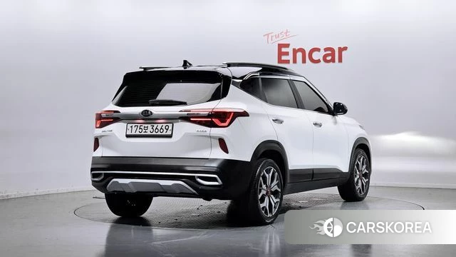 Kia Seltos id 4646946 из Кореи 12