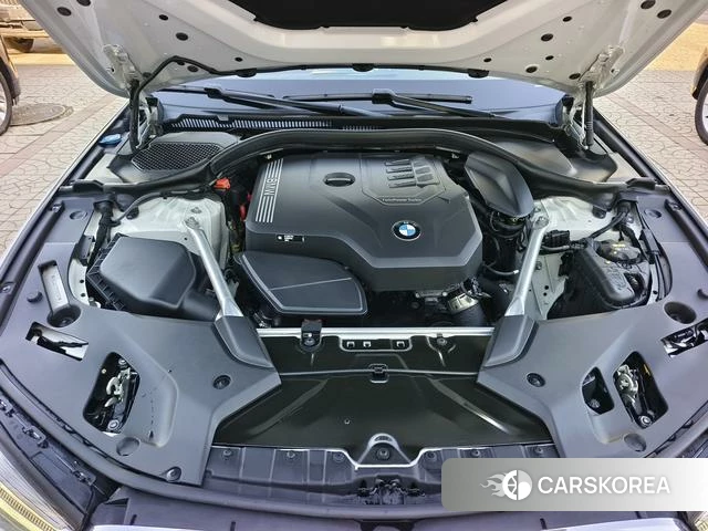 BMW 5 series id 4257371 из Китая 12