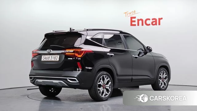 Kia Seltos id 4317581 из Кореи 12