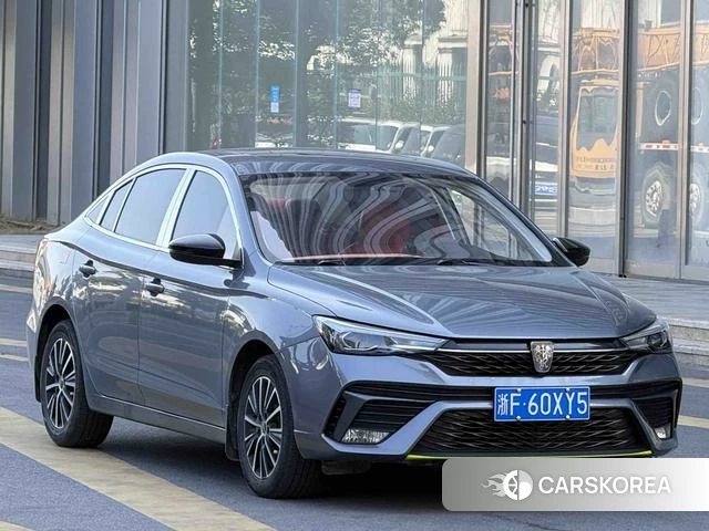 Roewe i5 2023 Темно-серый из Китая, фото 2