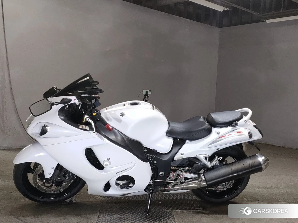 Проданный Suzuki GSX1300R HAYABUSA 2012 из Японии, фото 2