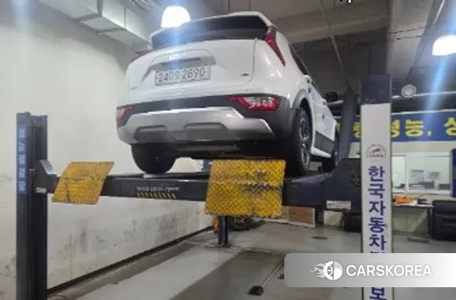 Kia Di Ol Nu Niro 2022 Белый из Кореи, фото 2