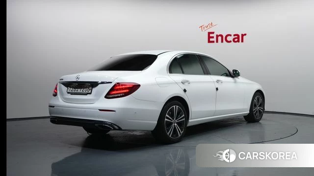 Mercedes-Benz E-Class W213 id 4619838 из Кореи 12