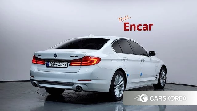 BMW 5 Series (G30) id 4318064 из Кореи 12