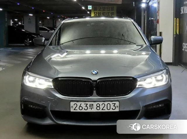 BMW 5 Series (G30) 2020 Серый из Кореи, фото 2