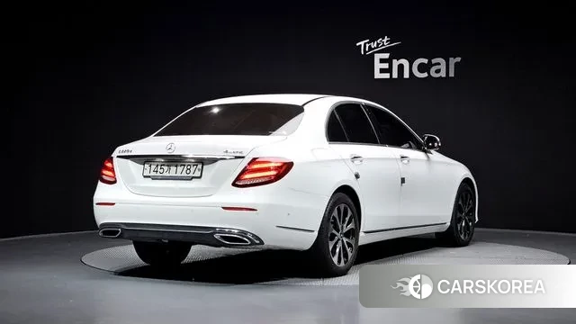 Mercedes-Benz E-Class W213 id 2970958 из Кореи 12