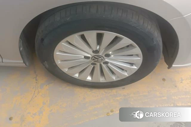 Volkswagen Lavida id 4263851 из Китая 9