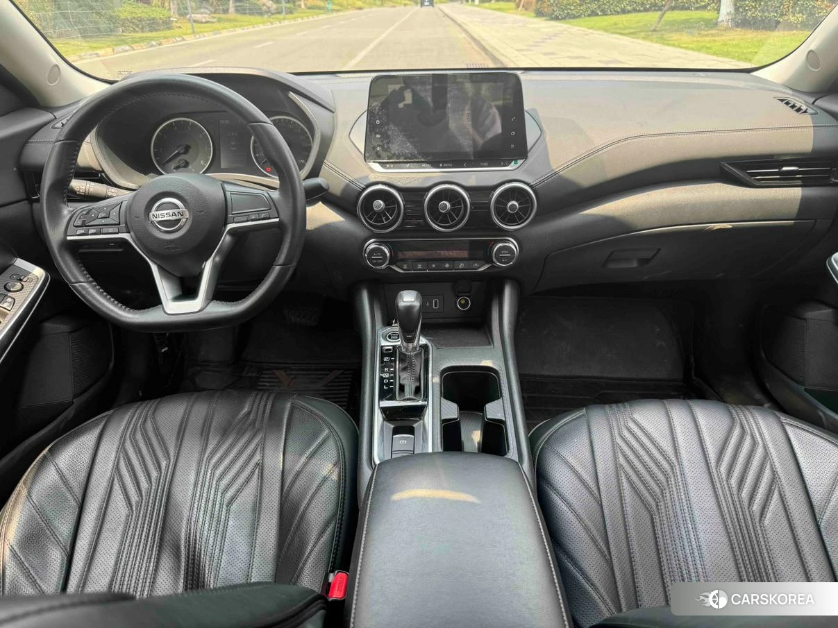 Nissan Xuan Yi 2023 Белый из Китая, фото 2