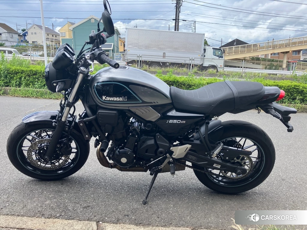 Проданный Kawasaki Z650RS 2023 из Японии, фото 2