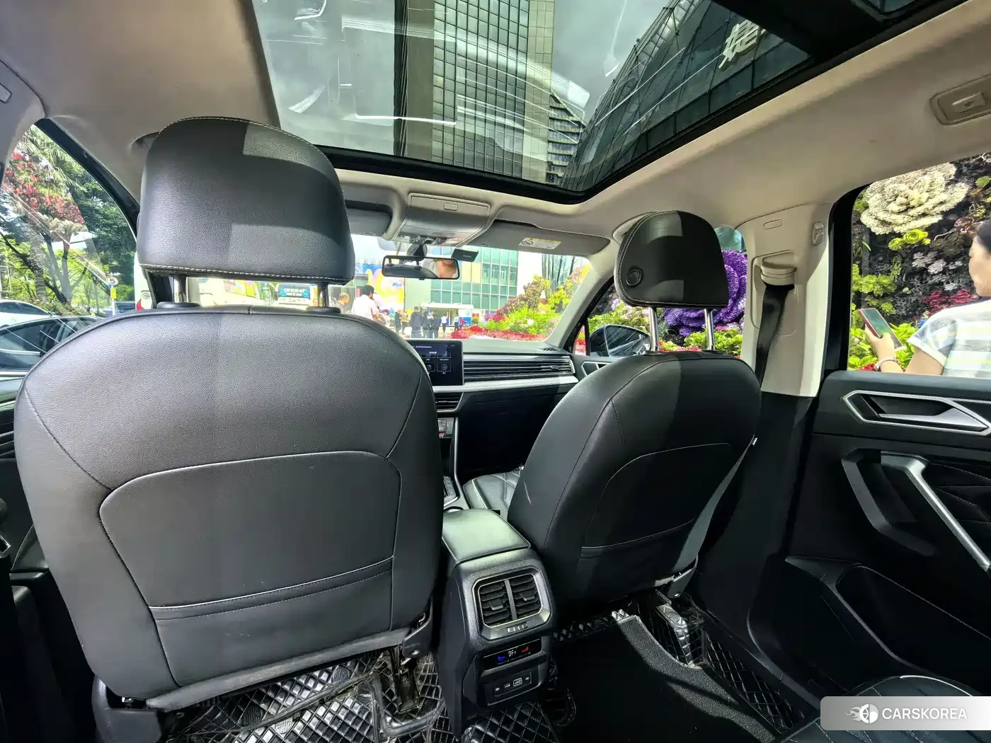 Volkswagen Tiguan L id 4576477 из Китая 9
