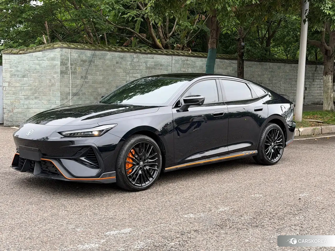 Chang'an Changan UNI-V 2025 Черный из Китая, фото 2