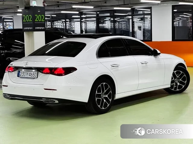 Mercedes-Benz E-Class W214 id 3347204 из Кореи 12