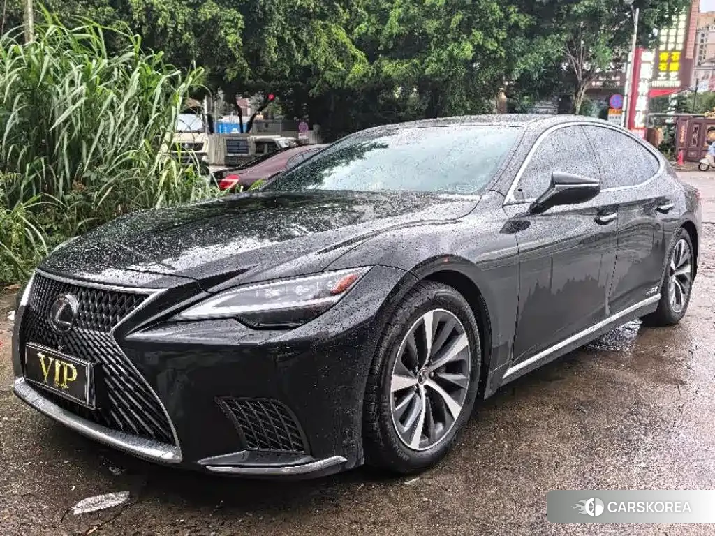 Lexus LS 2023 Черный из Китая, фото 3