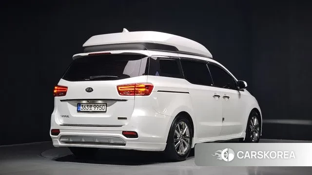 Kia The New Carnival id 3573620 из Кореи 12