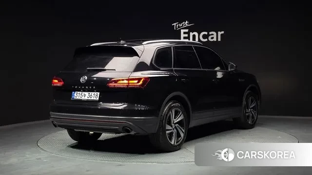 Volkswagen Touareg 3rd generation id 3708600 из Кореи 12