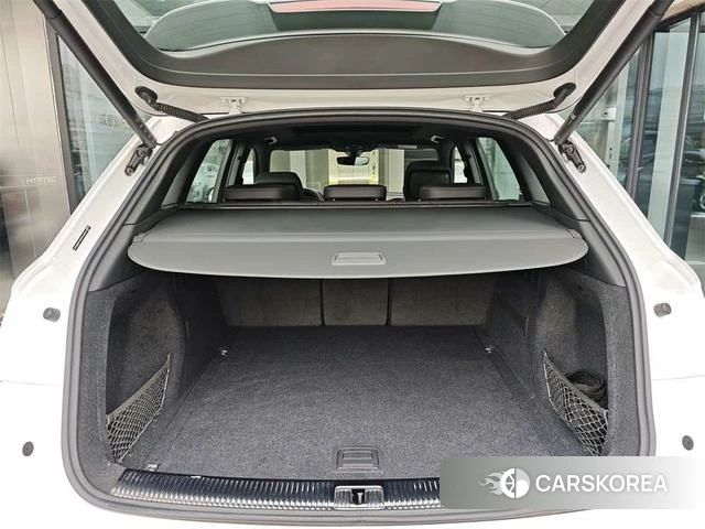 Audi Q5L id 4333702 из Китая 9