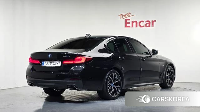 BMW 5 Series (G30) id 4720395 из Кореи 12
