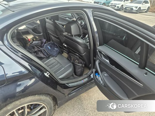 BMW 5 Series (G30) 2021 Черный из Кореи, фото 5