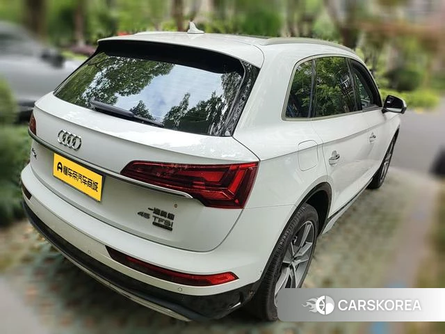 Audi Q5L 2022 Белый из Китая, фото 2