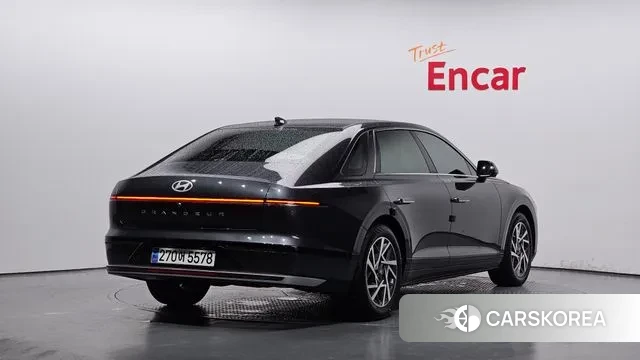 Hyundai Grandeur (GN7) id 2925566 из Кореи 12